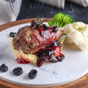 Lamp shank with pulm sauce